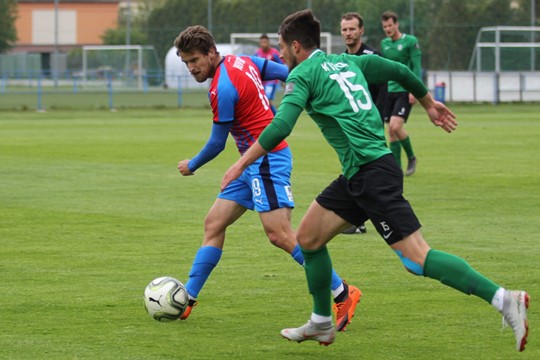 Už zase hrají fotbal. Viktoriáni porazili v přípravě Duklu i Příbram