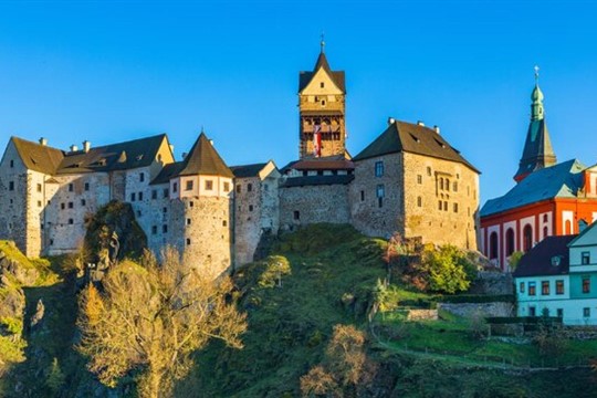 Západočeské divadlo v Chebu uvede Souborné dílo Williama Shakespeara na nádvoří hradu Loket