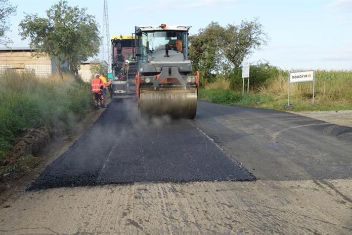 Karlovarský kraj plánuje rekonstrukci silnice mezi Radyní a Smilovem