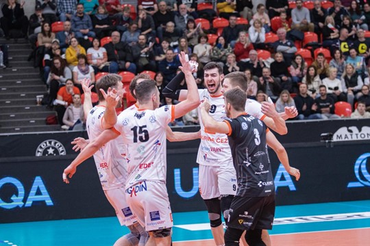 Semifinálová série se vrací na západ Čech! Volejbalisté Karlovarska budou odvracet konec sezóny