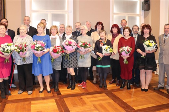 Pedagogové z Karlovarského kraje převzali ocenění za svou činnost