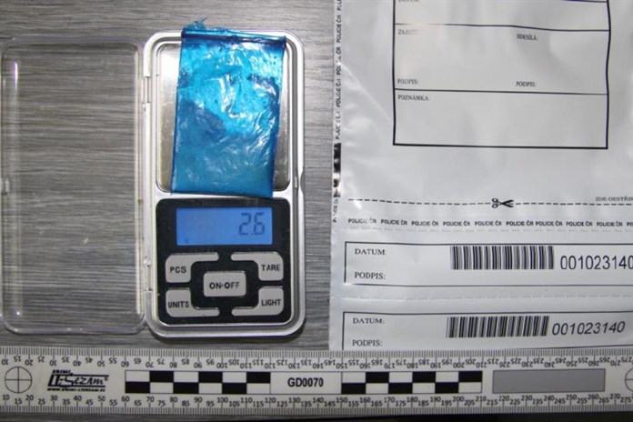 Tachovští policisté odhalili organizovanou skupinu, která obchodovala s pervitinem