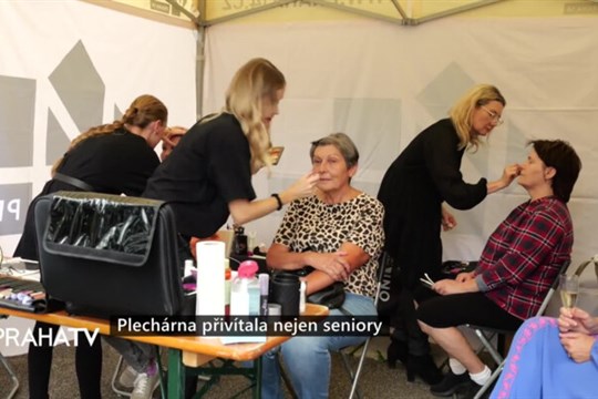 Plechárna přivítala nejen seniory