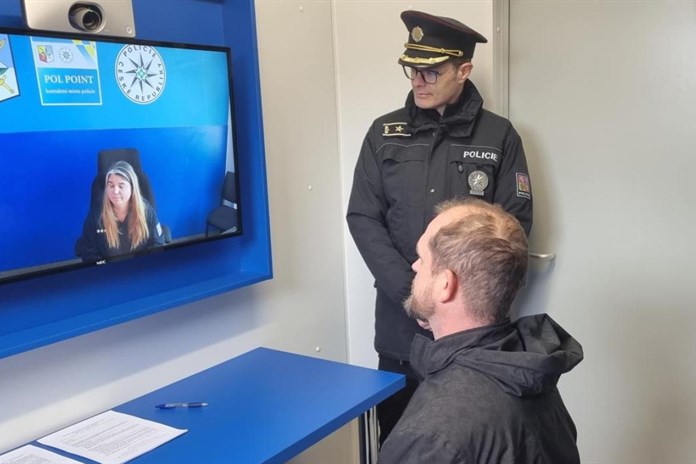 V Plzeňském kraji je už pátý Pol Point, s policií se tu spojíte přes kameru