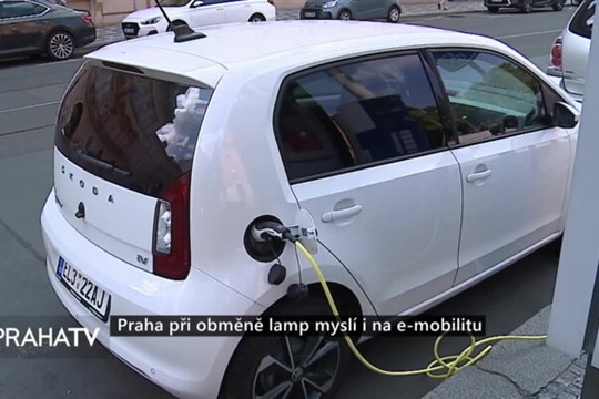 Praha při obměně lamp myslí i na e-mobilitu