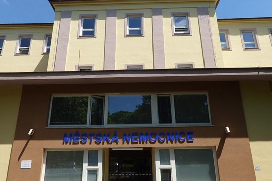 Novým majitelem laboratoře v Nemocnici Mariánské Lázně je společnost SYNLAB. Plánuje rekonstrukci, modernizaci i rozšíření služeb