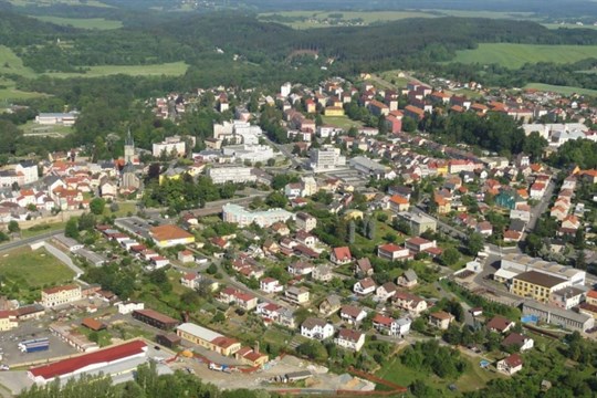 Tachov vyzývá ke stažení aplikace. Už na jaře uspořádá soutěže a chystá participativní rozpočet