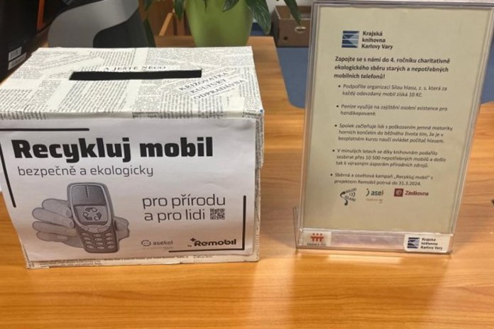 Recyklace starých mobilů pomůže hendikepovaným