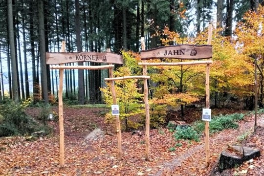 V ašském cykloparku byl dokončen čtvrtý singletrail dlouhý skoro sedm kilometrů, jezdci už se na něm prohánějí