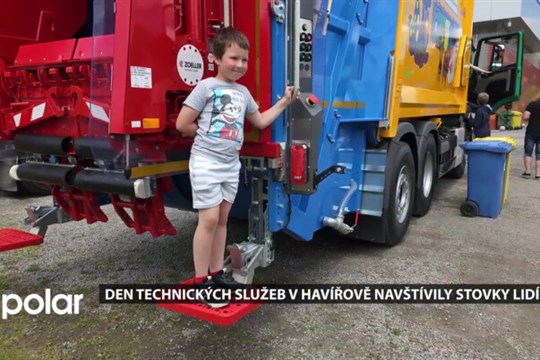 Den Technických služeb v Havířově si užily celé rodiny, děti byly opět nadšené z popelářského vozu