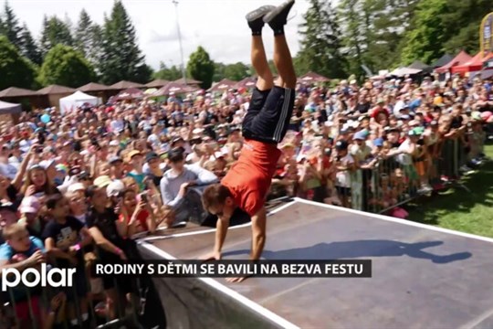 Rodiny s dětmi se bavili na Bezva Festu, Přispět mohli i do sbírky Srdce pro Porubu