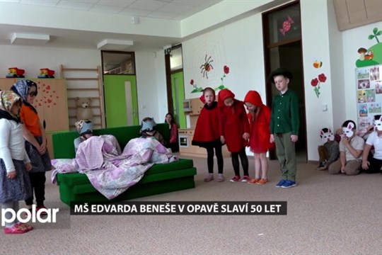 MŠ Edvarda Beneše v Opavě slaví 50 let. Původně se jmenovala Budovatelská