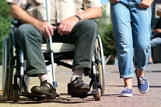 Karlovarský kraj podpořil studenty VOŠ se sociálním zaměřením částkou přes půl milionu korun