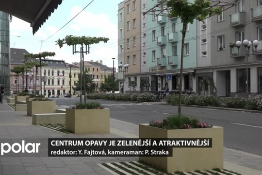 Centrum Opavy je zelenější a atraktivnější. Nainstalovány tady byly nové květináče s rostlinami a platany