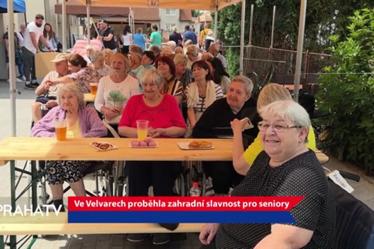 Ve Velvarech proběhla zahradní slavnost pro seniory