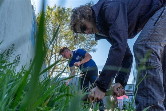 Brigád v Plzeňském kraji je ještě méně než po covidu, zájem studentů zůstává