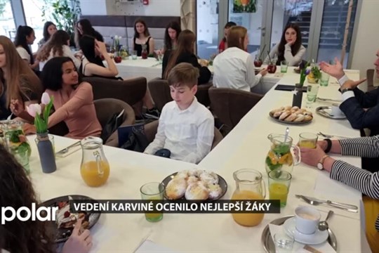 Vedení Karviné ocenilo nejlepší žáky základních škol