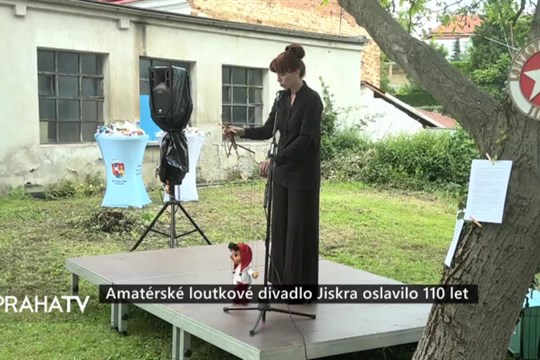Amatérské loutkové divadlo Jiskra oslavilo 110 let