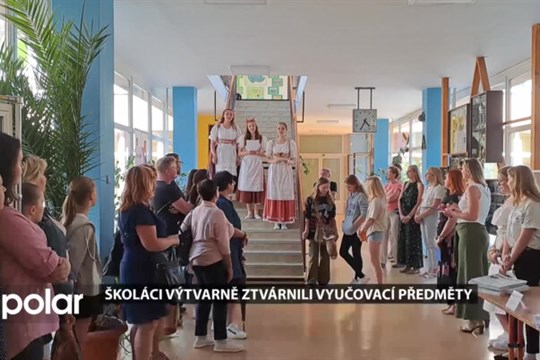 Školáci ze ZŠ Borovského výtvarně ztvárnili vyučovací předměty