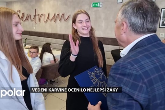 Vedení Karviné ocenilo před koncem školního roku nejlepší žáky základních škol