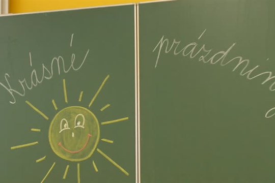 Žákům a studentům začaly letní prázdniny