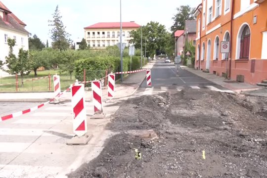 V Hrádku rekonstruují hlavní příjezdovou silnici