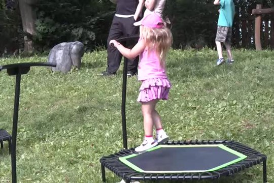 V Jablonci skákali na pomoc malé Dorotce