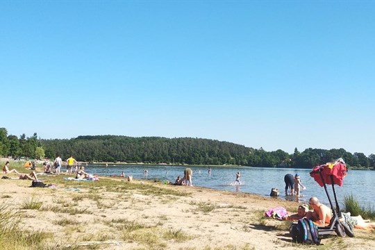 Kvalita vody v koupalištích v Plzeňském kraji je dobrá, zhoršila se na Babyloně