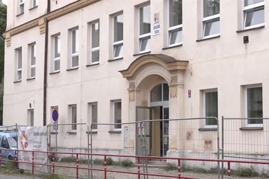Jablonecká ZŠ  5. května prochází rekonstrukcí