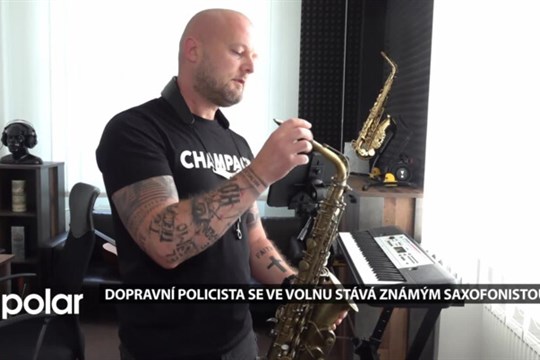 Dopravní policista z Karviné se ve volném čase stává známým saxofonistou