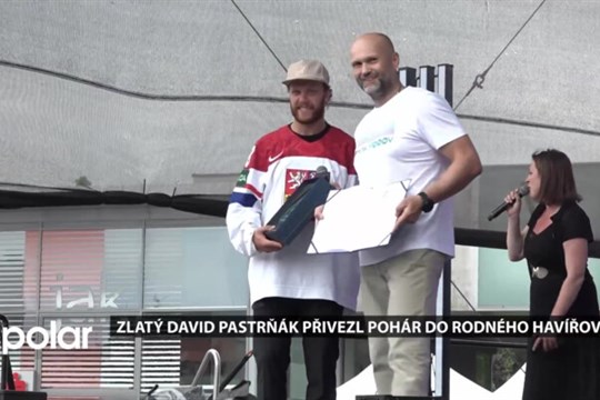 Davida Pastrňáka přivítaly v Havířově stovky lidí, převzal si čestné občanství i pochoutkový salát