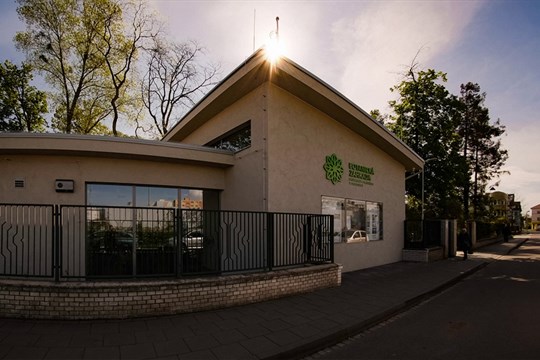 V Botanické zahradě PřF UP uvidíte vzácný ibišek trojdílný
