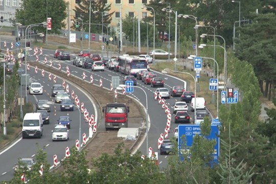 Velkomoravská ulice se řidičům uzavře