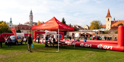 E.ON Rodinný fotbálek zakončil sezonu na Krumlovském vodáckém maratonu