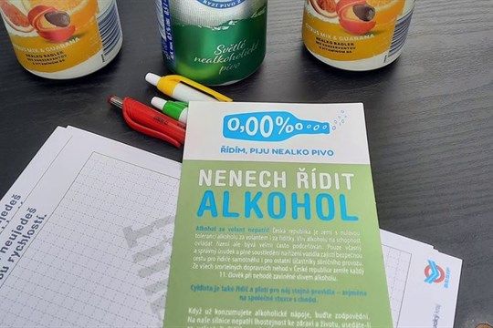 Řídím, piju nealko pivo