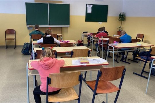 Školám v Plzeňském kraji chybějí učitelé fyziky, matematiky, informatiky a češtiny