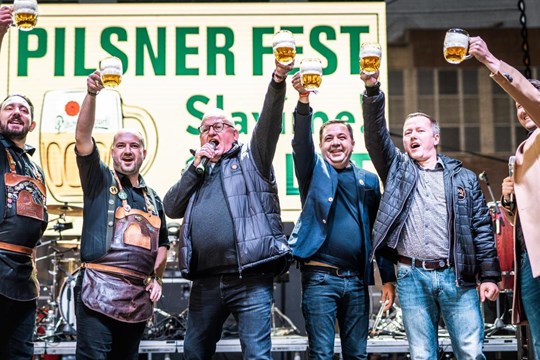 Plzeňský ležák oslaví 182. narozeniny. Na Pilsner Festu mu připijí i známé osobnosti