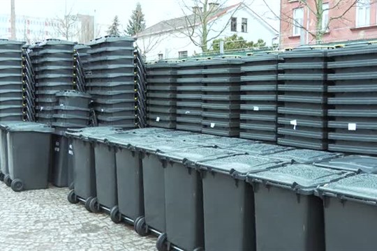 Nový Bor přechází na door to door systém
