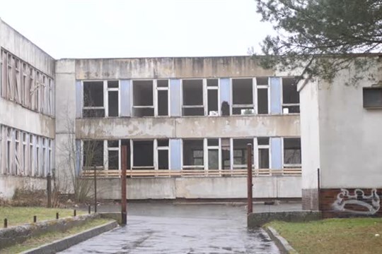 Bývalá škola v Ralsku se promění v bytový dům