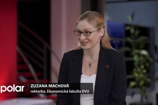 Zuzana Machová, rektorka, Ekonomická fakulta EVU