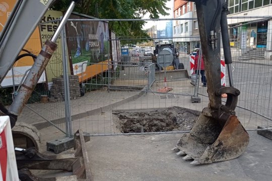 Stavební práce ve Zlíně omezí řidiče i chodce. Dvě akce se dotknou i centra