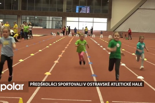Děti z mateřských škol na Jihu si zasportovaly v ostravské atletické hale
