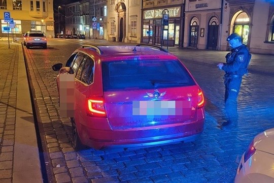 Zákaz vjezdu odhalil řidiče se zákazem řízení