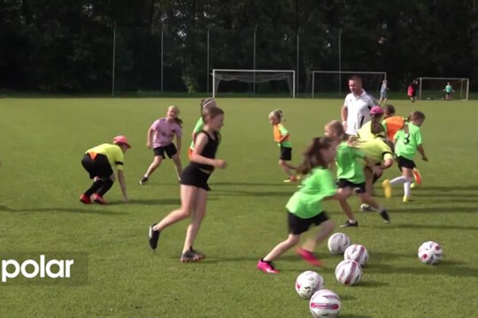 Městský fotbalový klub Karviná nabíral do svých řad opět i děvčata