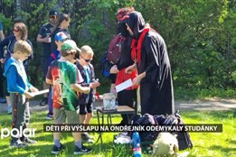 Děti díky pohádkovým bytostem otevřeny ondřejnické studánky a pomohly Světlušce
