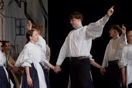 Dětský folklorní soubor Omladinka přivítal jaro premiérou pořadu Klukoviny