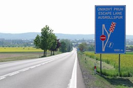 Oprava silnice I/35 uzavřela vytížený tah pod Mohelničákem
