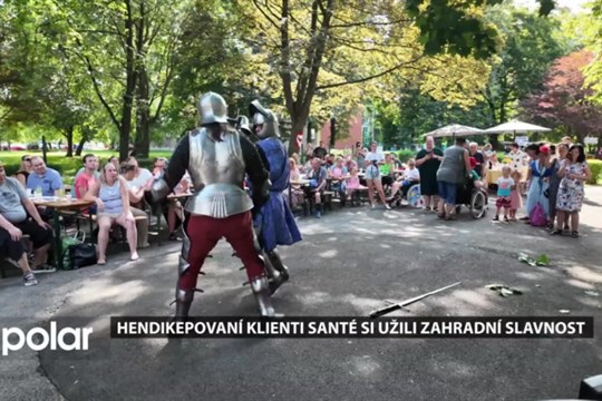 Hendikepovaní klienti Santé v Havířově si užili zahradní slavnost