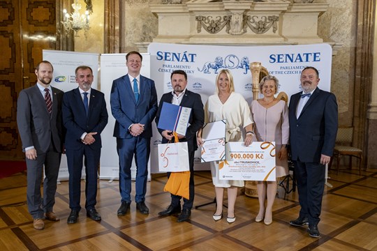 Obec Truskovice na Strakonicku získala v celostátním kole soutěže Vesnice roku Oranžovou stuhu
